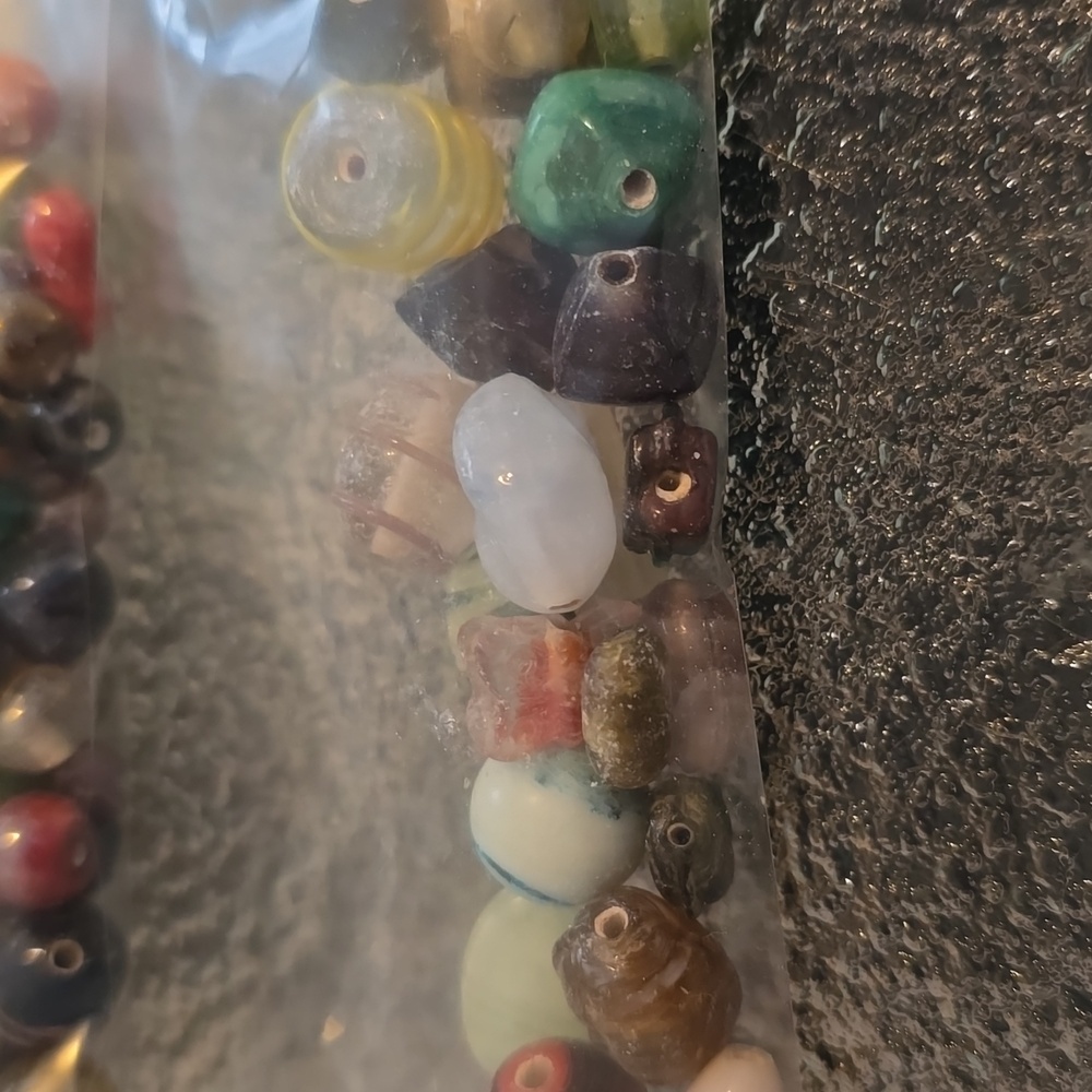 Assorted Beautiful Beads Collection - Euc - image 4